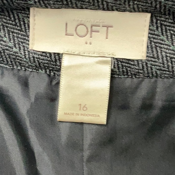 Ann Taylor LOFT Charcoal Grey Pencil Skirt with Black Lace Trim Size 16 - Picture 3 of 5